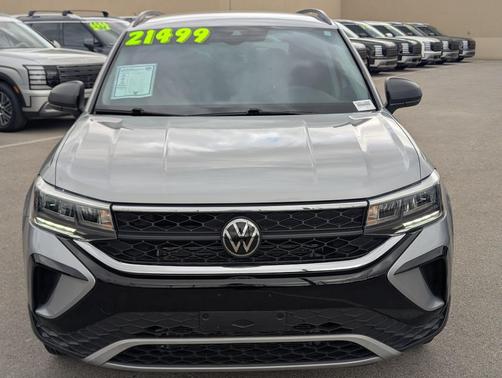 Platinum Gray Metallic 2024 Volkswagen Taos 1.5T S