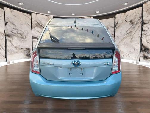 2012 Toyota Prius One