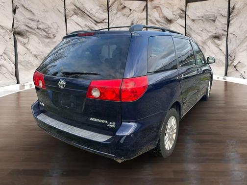 2007 Toyota Sienna LE