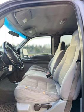 2004 Ford F-350 XL Crew Cab