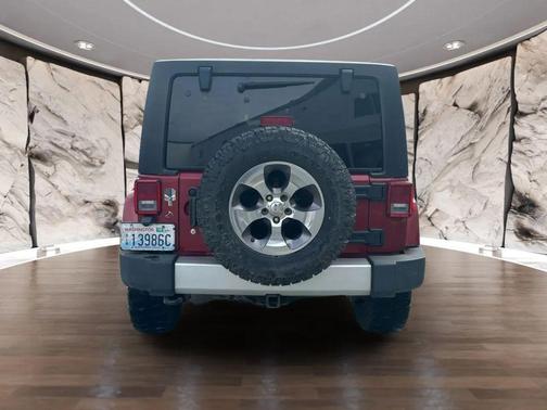 2012 Jeep Wrangler Unlimited Sahara