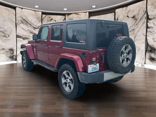 2012 Jeep Wrangler Unlimited Sahara