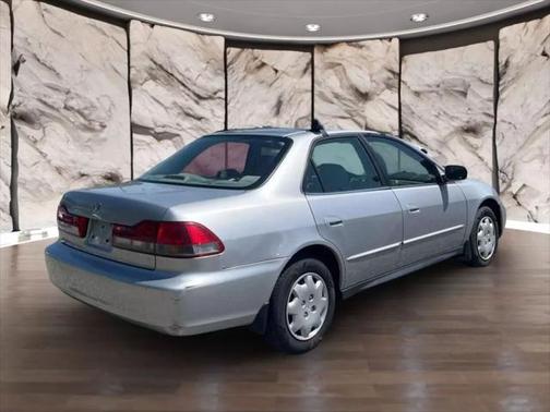 2001 Honda Accord LX Sedan 4D