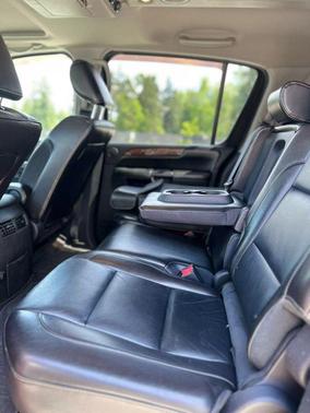2011 Nissan Armada SL