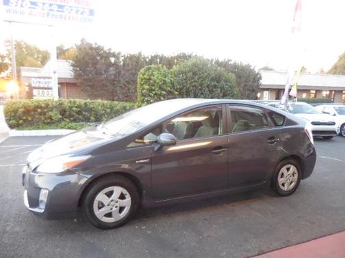 2011 Toyota Prius II