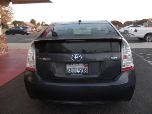 2011 Toyota Prius II