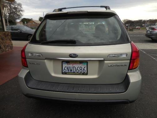 2006 Subaru Outback 2.5i