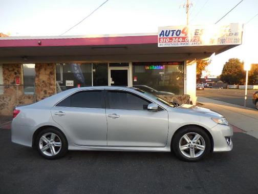 2013 Toyota Camry SE