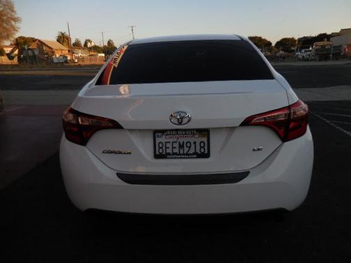 2018 Toyota Corolla LE