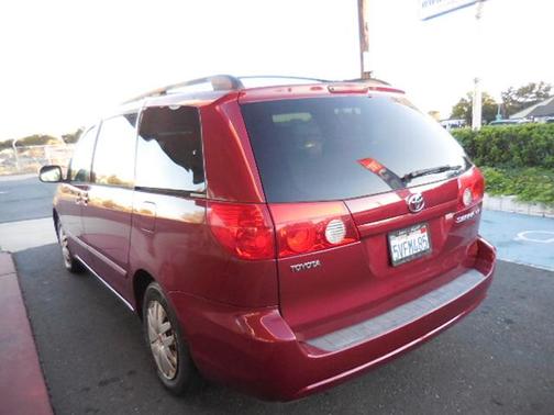 2006 Toyota Sienna LE