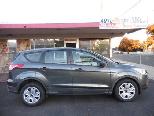 2015 Ford Escape S