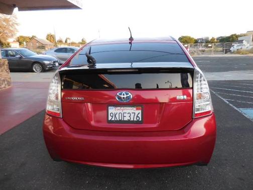 Maroon 2010 Toyota Prius