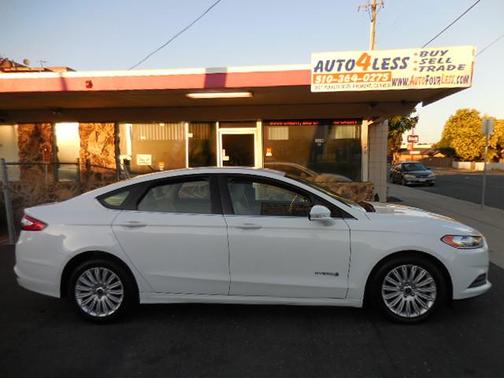 2013 Ford Fusion Hybrid SE