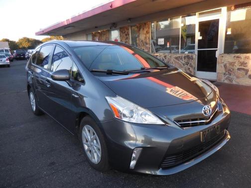 2014 Toyota Prius v Three