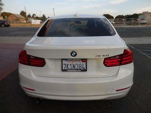 2015 BMW 320 i