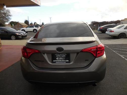 2018 Toyota Corolla SE