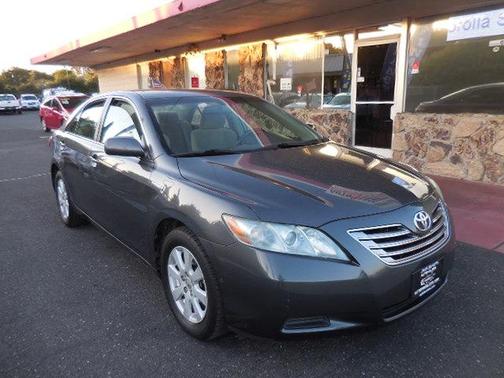 Gray 2009 Toyota Camry Hybrid