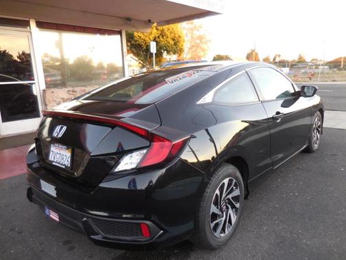 2016 Honda Civic LX-P
