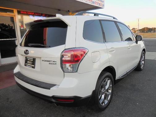 2017 Subaru Forester 2.5i Touring