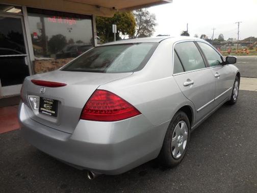 2006 Honda Accord LX
