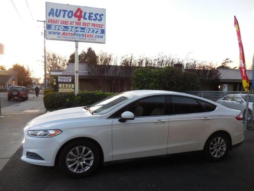 2015 Ford Fusion S