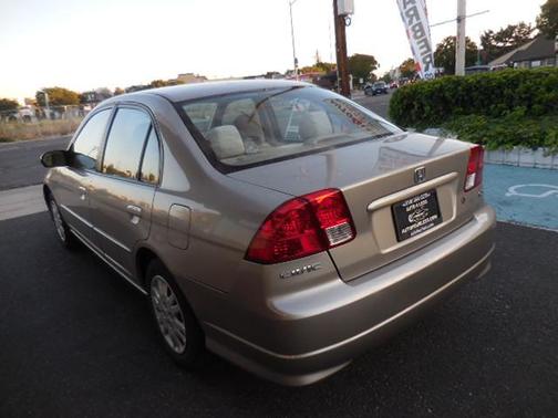 Gold 2005 Honda Civic LX