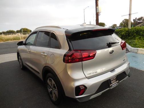 2020 Kia Niro LX