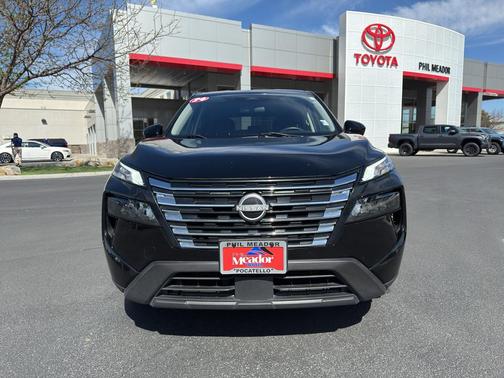 Super Black 2024 Nissan Rogue SV
