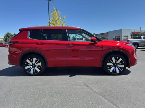 Red 2025 Mitsubishi Outlander SEL S-AWC