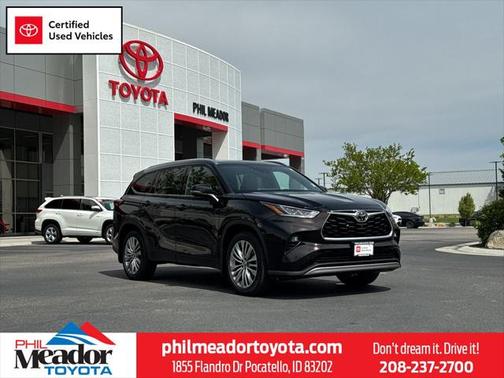 2022 Toyota Highlander Platinum