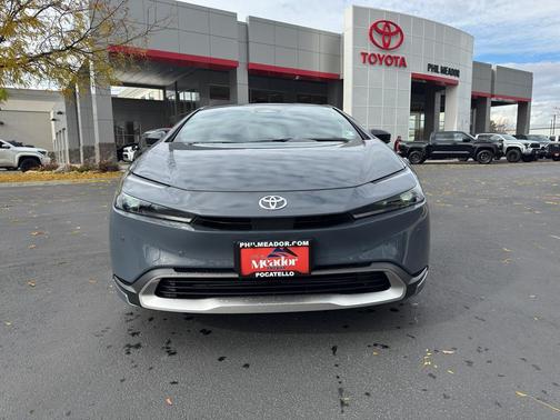 2026 Toyota Prius Plug-In Hybrid SE