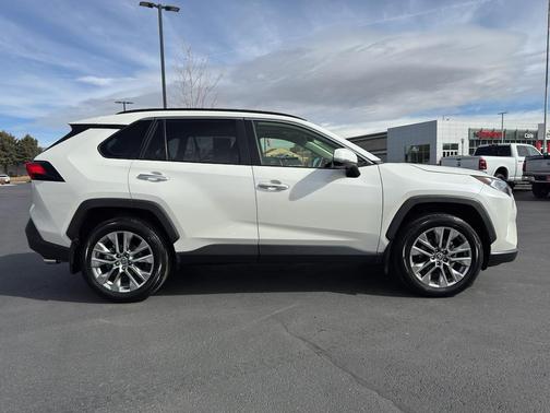 2020 Toyota RAV4 Limited