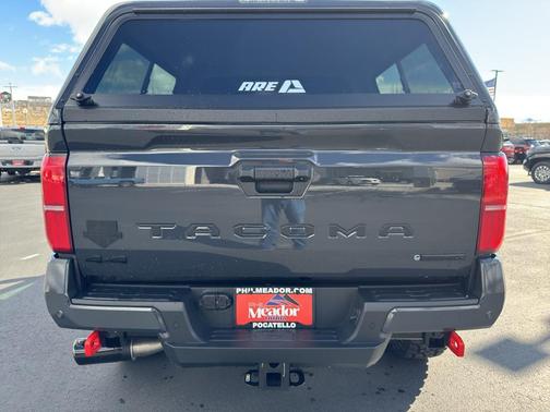 2026 Toyota Tacoma Hybrid TRD Off Road