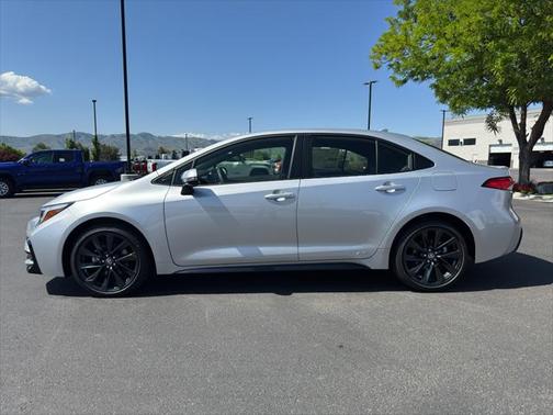 2025 Toyota Corolla Hybrid SE
