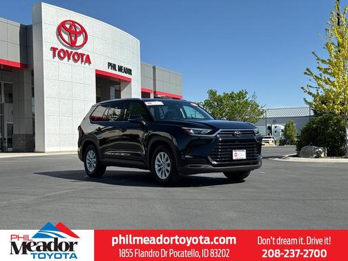 Midnight Black Metallic 2025 Toyota Grand Highlander XLE