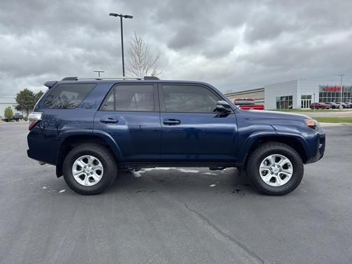 Nautical Blue Metallic 2022 Toyota 4Runner SR5 Premium