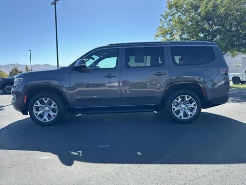 2022 Jeep Wagoneer Series II 4x4