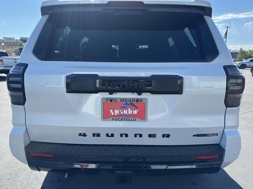 Wind Chill Pearl 2026 Toyota 4Runner Hybrid Platinum