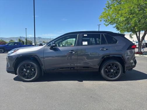 2025 Toyota RAV4 Hybrid SE