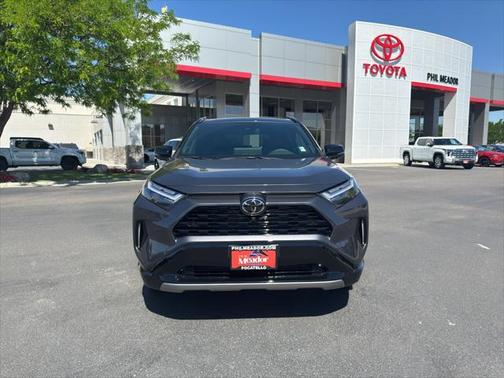 2025 Toyota RAV4 Hybrid SE