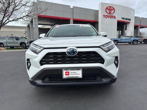 2023 Toyota RAV4 Hybrid XLE Premium