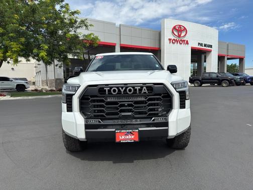 2025 Toyota Tundra Hybrid Limited
