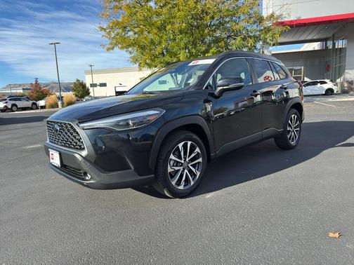 2023 Toyota Corolla Cross XLE