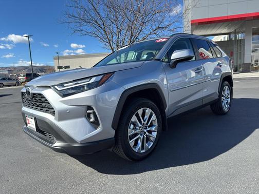 2024 Toyota RAV4 XLE Premium