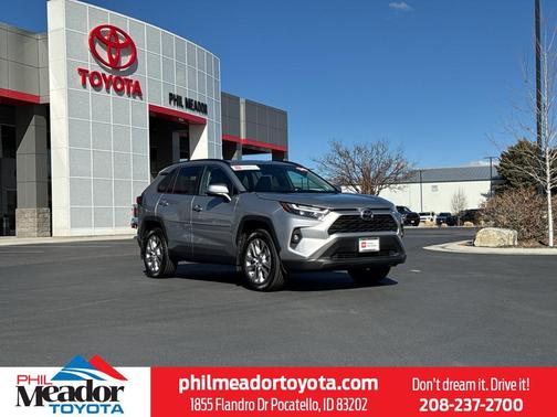 2024 Toyota RAV4 XLE Premium