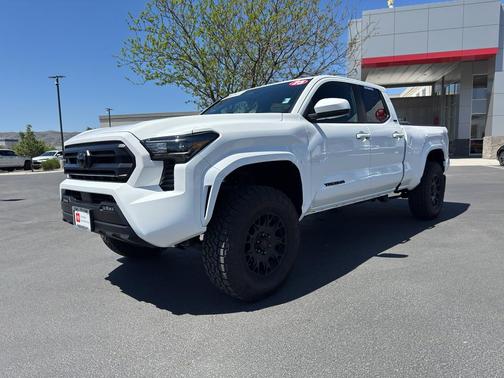 Ice Cap 2025 Toyota Tacoma SR5