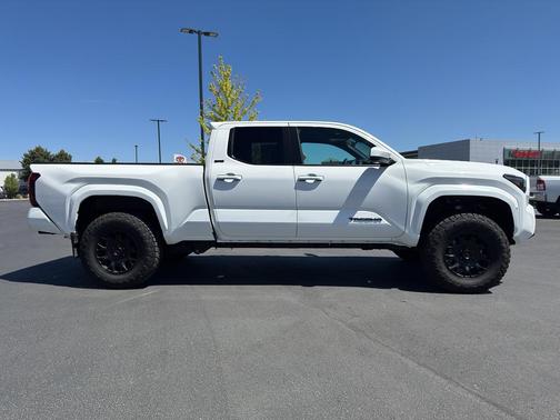 Ice Cap 2025 Toyota Tacoma SR5