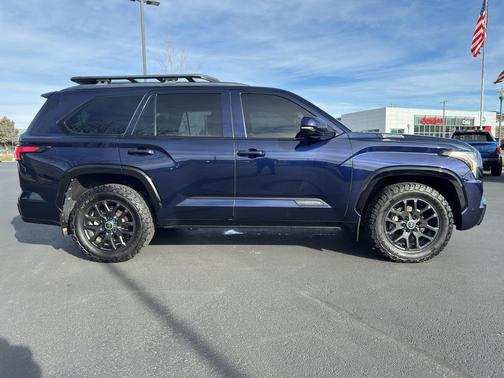 2024 Toyota Sequoia Platinum