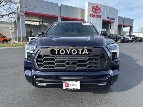 2024 Toyota Sequoia Platinum