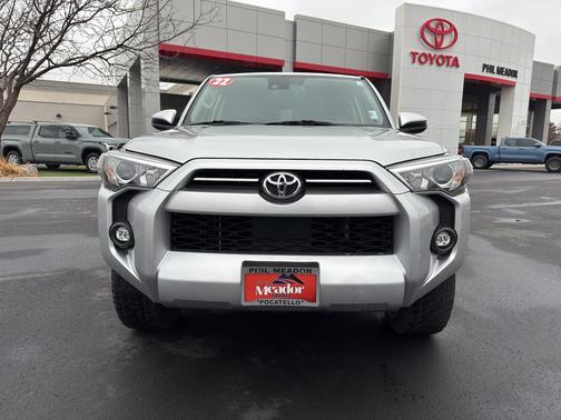 2022 Toyota 4Runner SR5